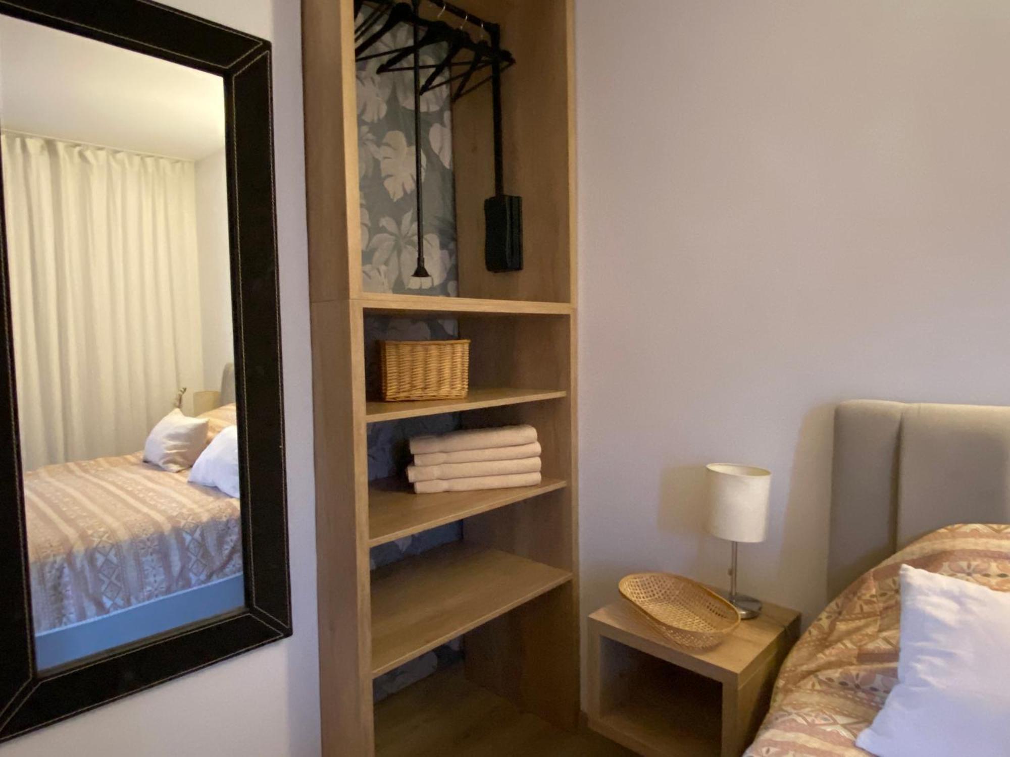 Apartmani Peric Стари Град Экстерьер фото